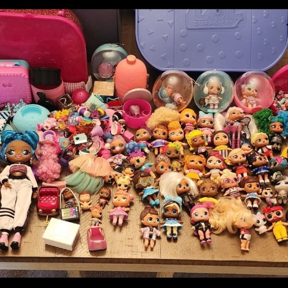 L.O.L. Surprise! Other - LOL Surprise Doll Large Lot Of Dolls Pets Babies & Accessories